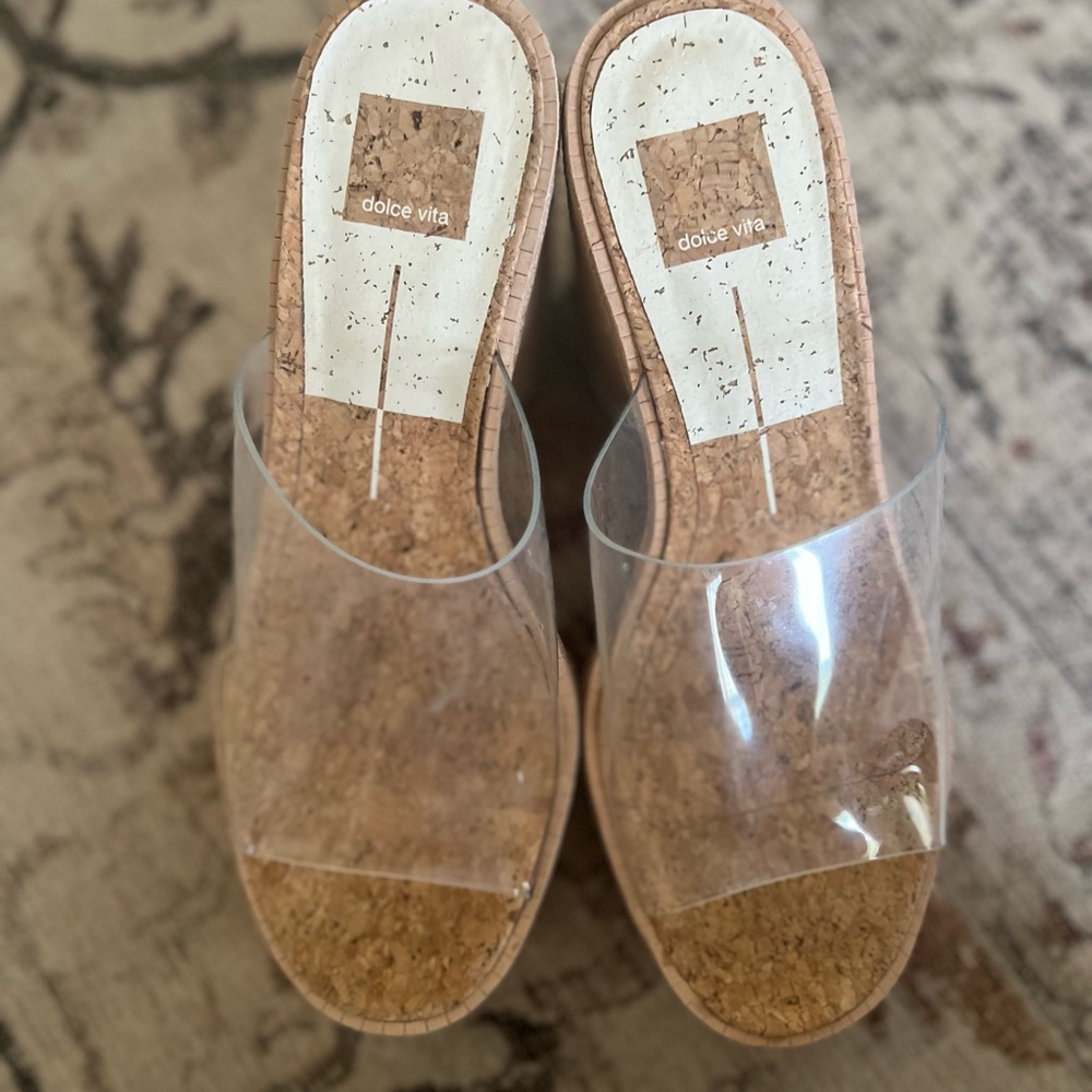 Dolce Vita Cream and Tan Platform Shoes - Picture 4 of 5